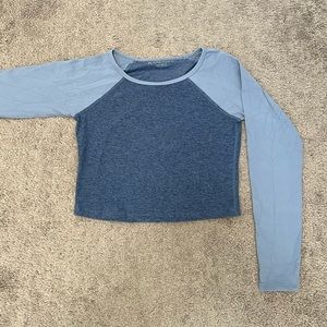 Beyond Yoga long sleeve crop top